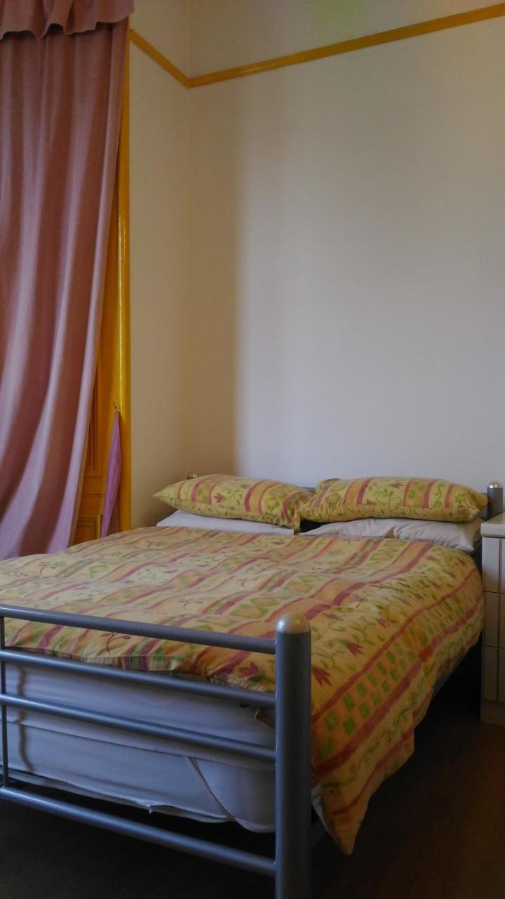Swan Lake Guest House Εδιμβούργο Εξωτερικό φωτογραφία